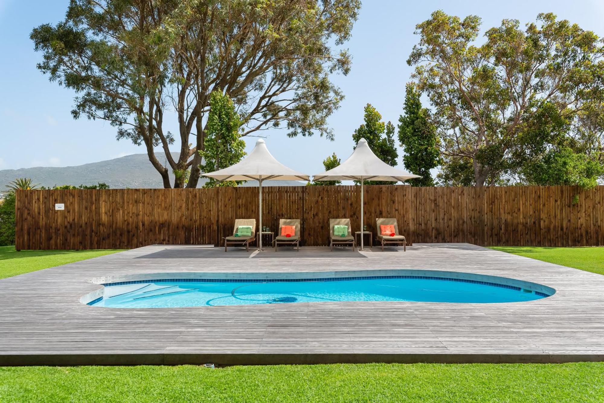 Sunset Splendour Guesthouse Noordhoek Exterior foto
